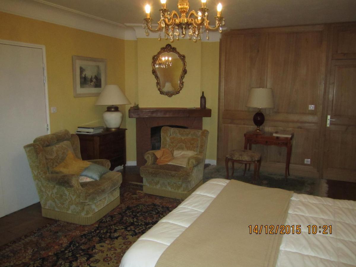 Chambres D'Hotes A La Fontanille Panazol Dış mekan fotoğraf